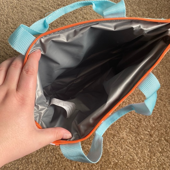 Orange lunch tote - Picture 2 of 3